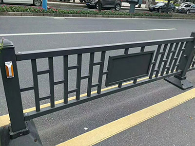 道路锌钢护栏